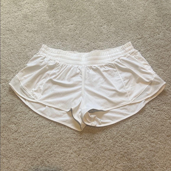 Lululemon Hotty Hot Short II *2.5"
White - Picture 8 of 12